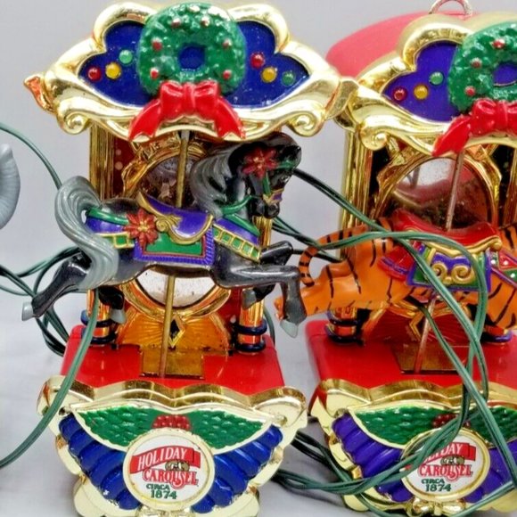 1992 Christmas Holiday Carousel Circa 1874 String of Five Carousel - Picture 5 of 5